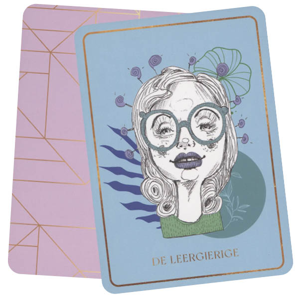 'The Inner Work' kaartendeck door Lisette Durinck bevat 44 geïllustreerde kaarten voor zelfreflectie en persoonlijke groei. Het begeleidt gebruikers bij het begrijpen van hun gedachten en gedrag. Inclusief instructieboek en opbergdoos.