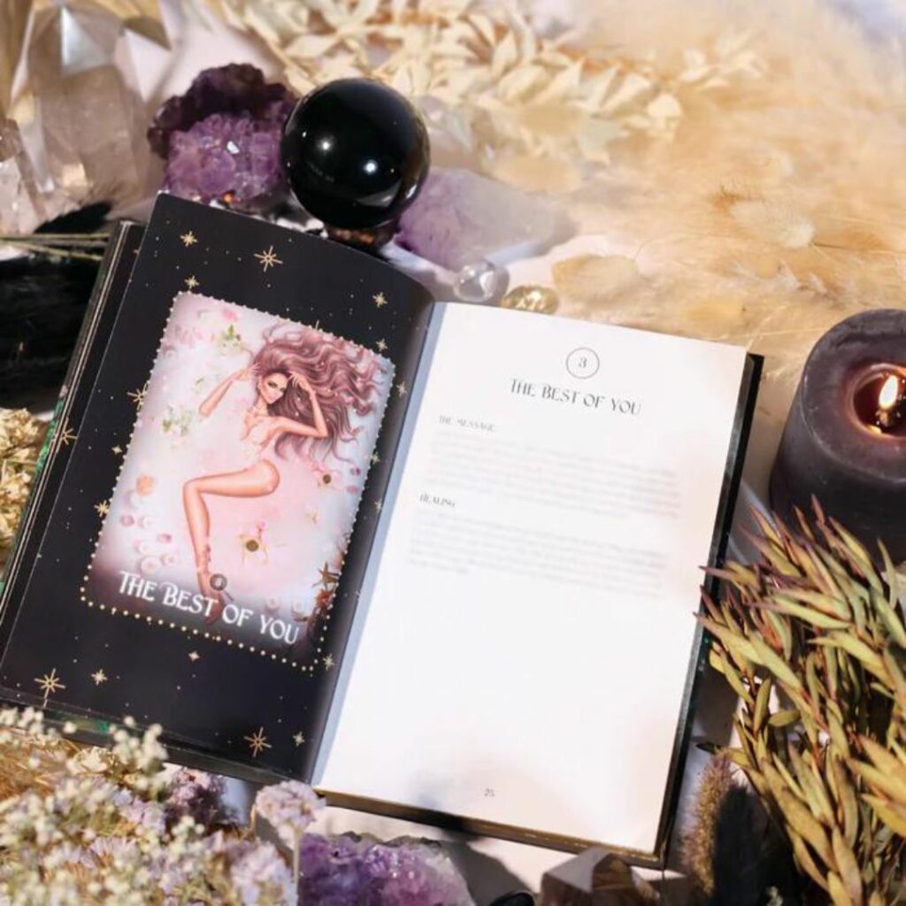 (product) The Wild Muse Oracle Set