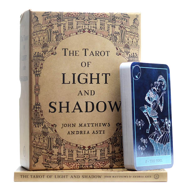 THe Tarot of Light and Shadow - John Matthews - Andrea Aste - Box