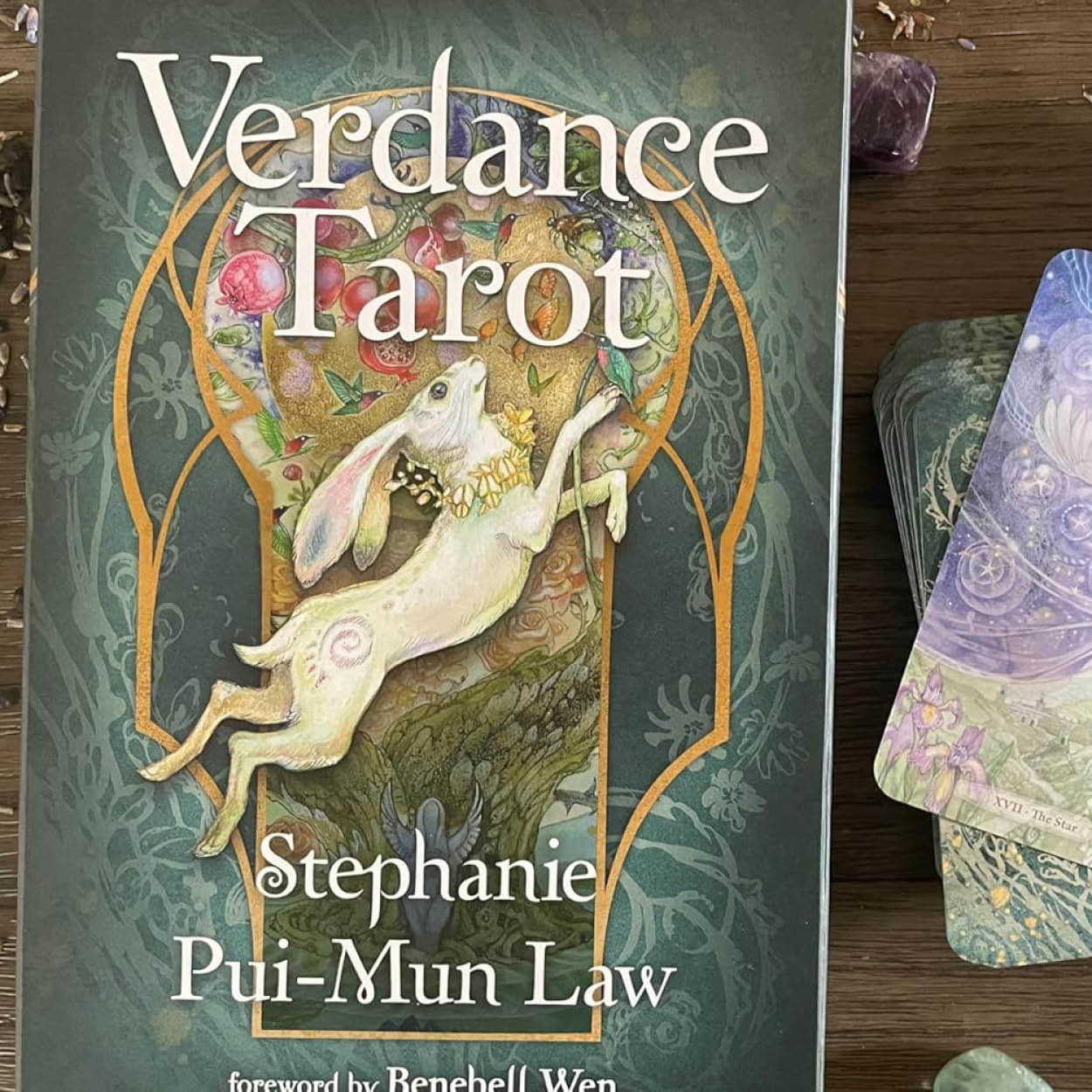 Verdance Tarot - Stephanie Pui-Mun Law - box1