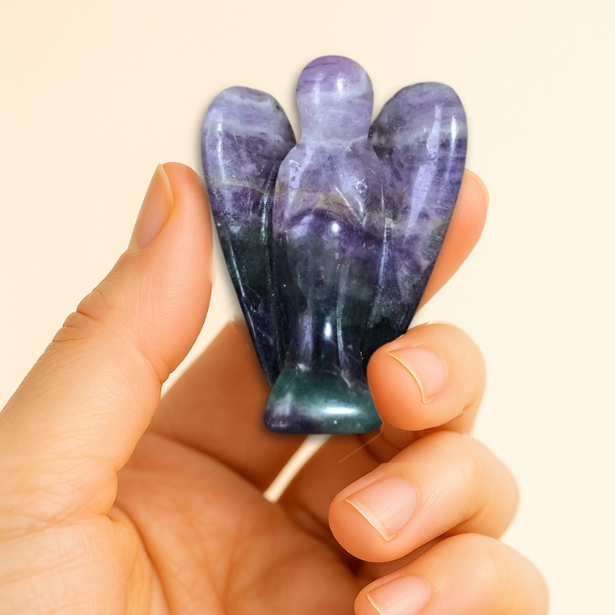Fluorite Angel | Clear your mind and align your energy | Tarot.nl