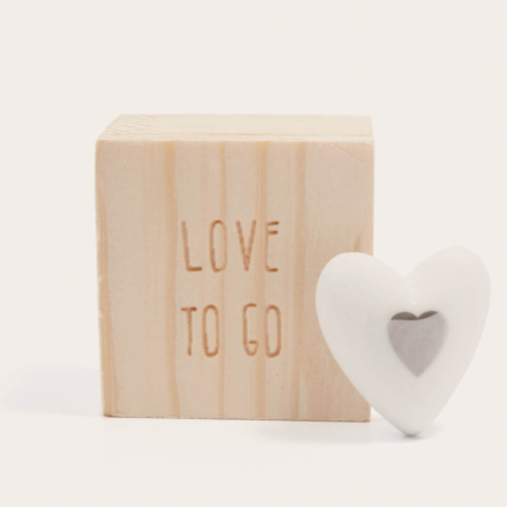 Räder Lucky Heart Porcelain | Tiny token of heartfelt love | Tarot.nl