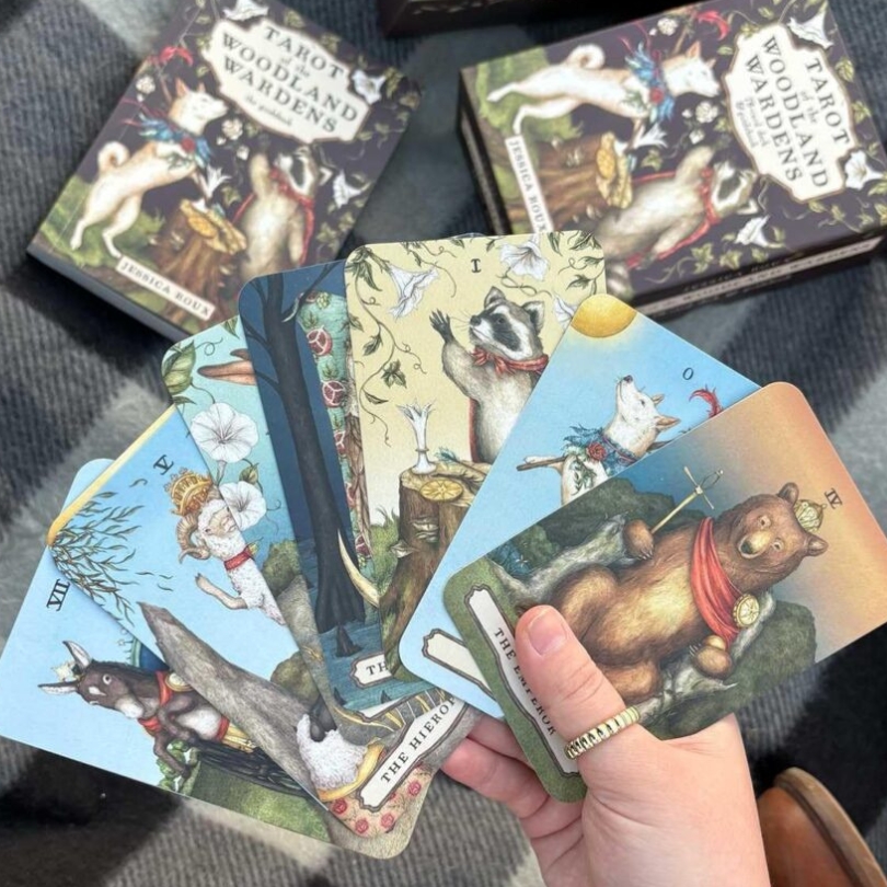 Tarot of the Woodland Wardens - Packshot (2)